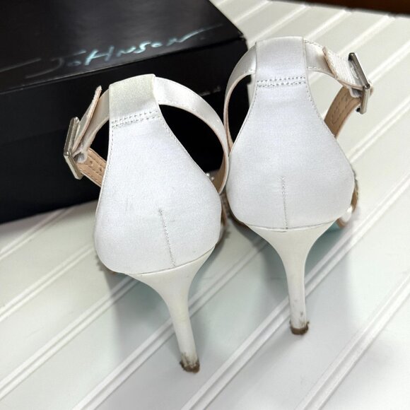 Blue by Betsey Johnson SB Erin Jeweled Ankle Strap Heels Ivory Size 9 - Picture 5 of 7